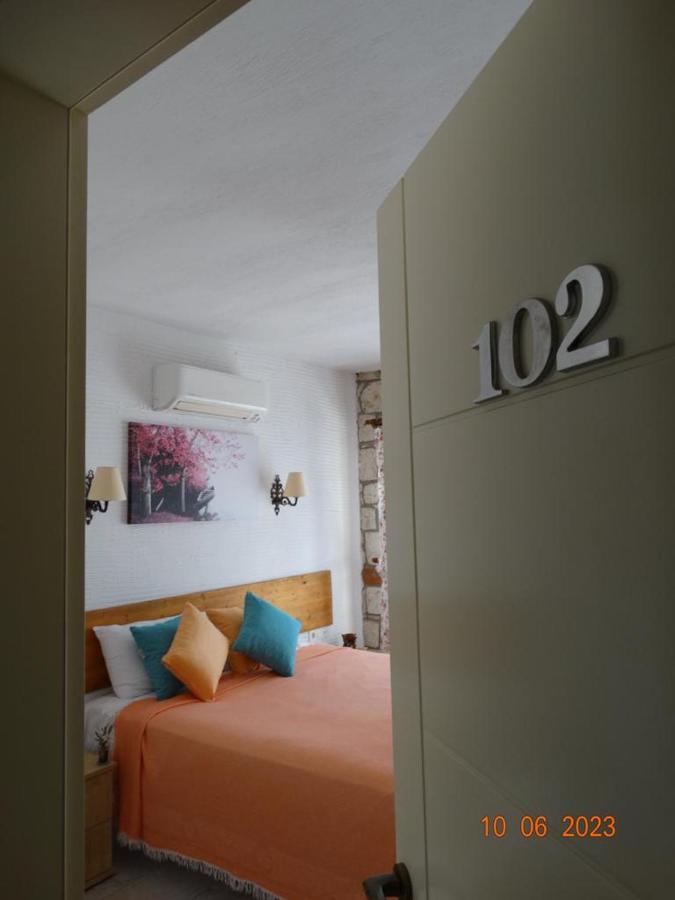 Surya Butik Hotel Alaçatı Esterno foto